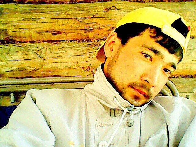  ,   Xusain, 32 ,   ,   , c 