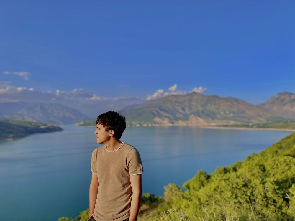  24227320  Azam, 27 ,    