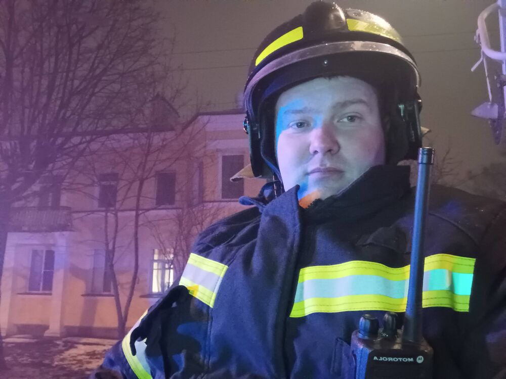  38542270  , 35 ,    -