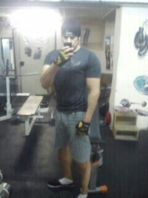  -,   Farshed, 32 ,  