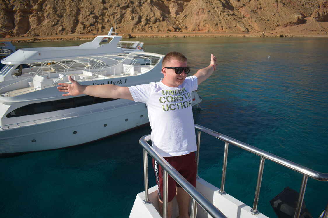  51547780  Mishok, 31 ,    -