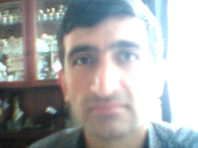  6071400  Hayk, 47 ,    