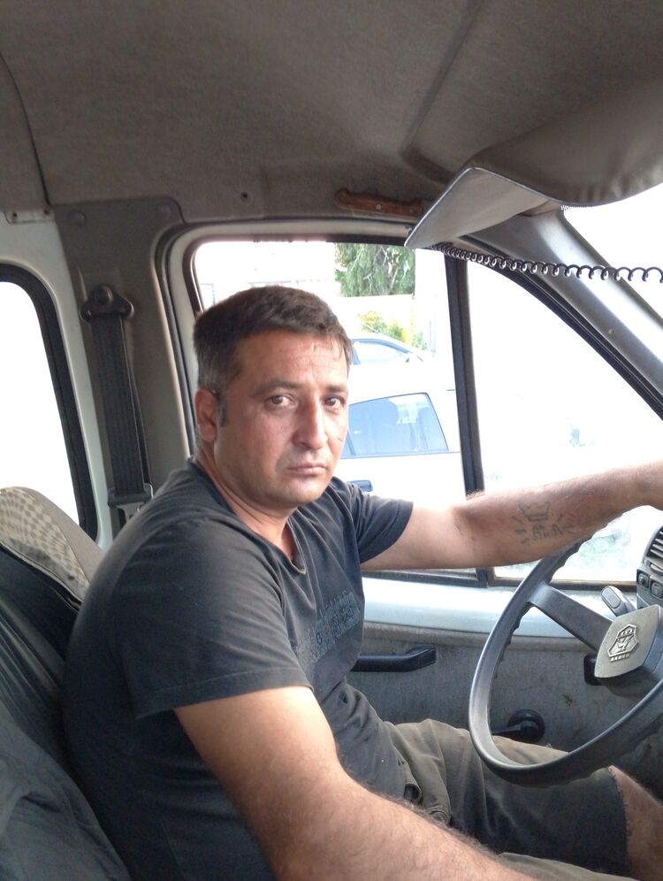  44630580  Anar, 42 ,    