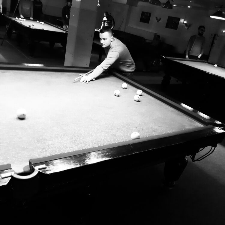  25058250  Marin, 27 ,    