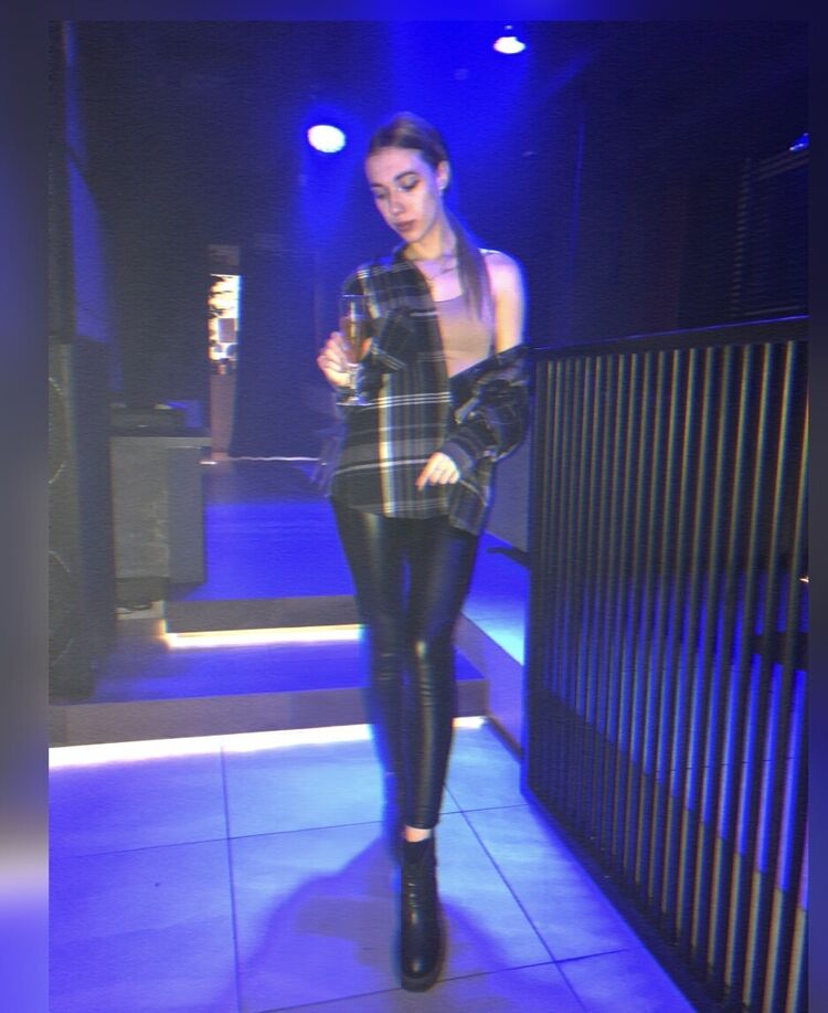 ���� 22037470 ������� �����, 24 ����, ���� ���������� � ������