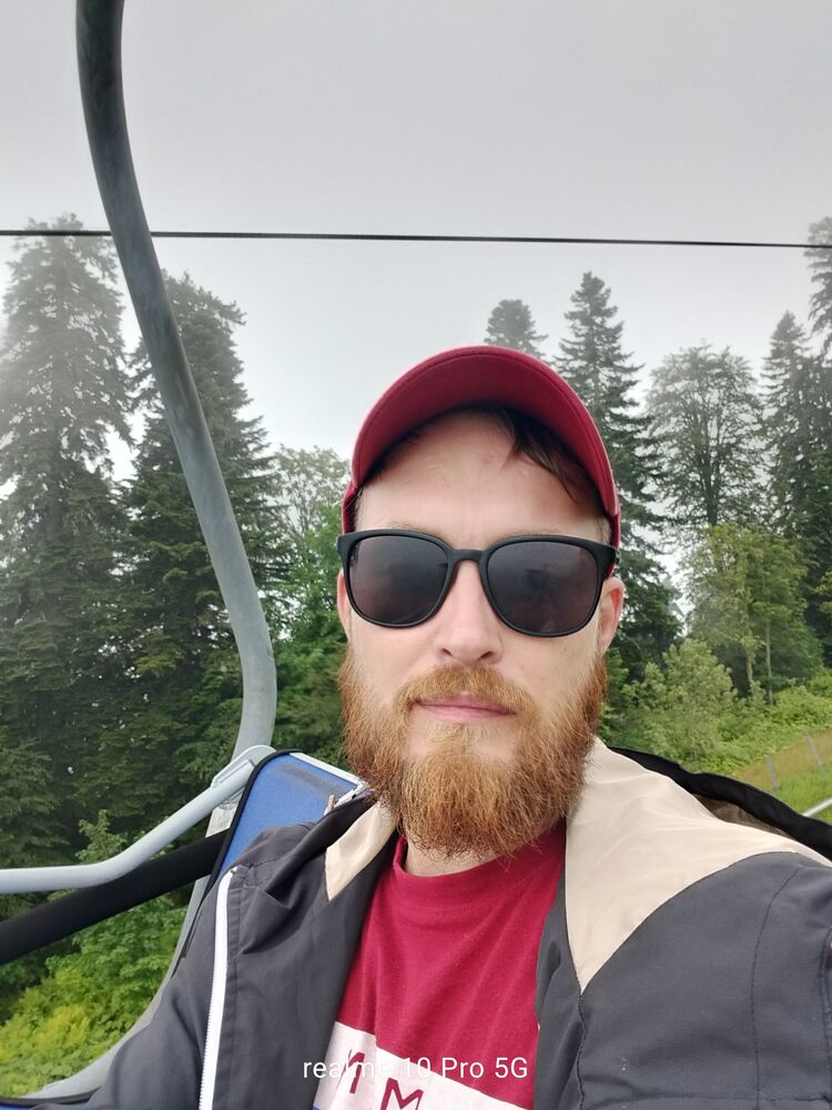  ,   Maxim, 32 ,   ,   