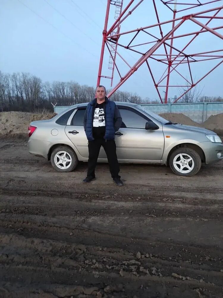  44031340  , 49 ,    