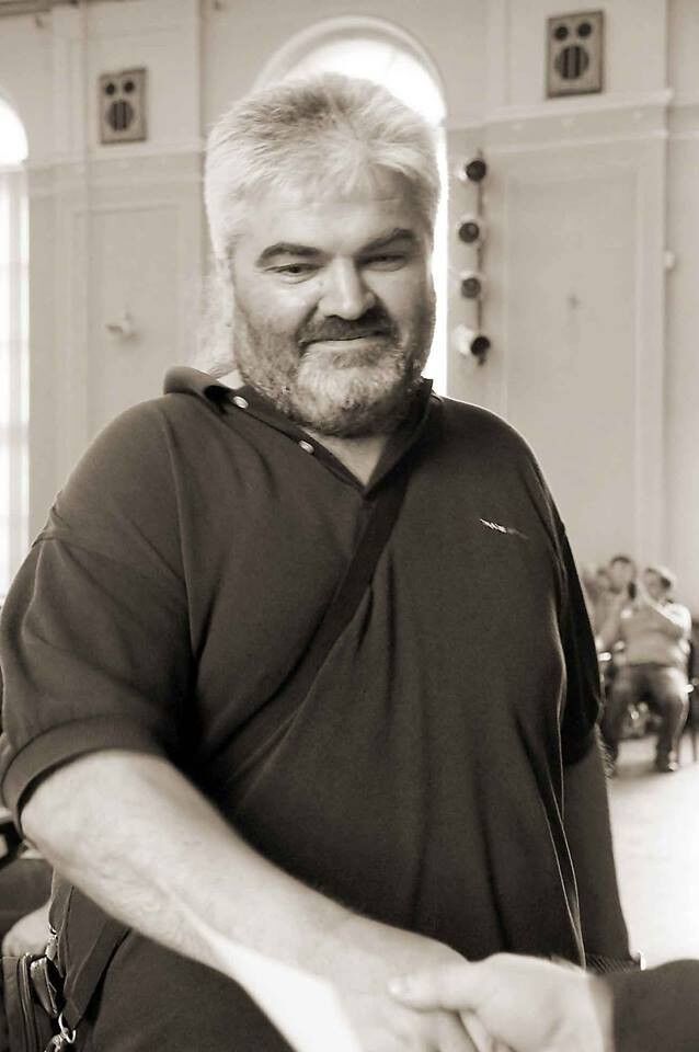  ,   Aleks, 52 ,   ,   , c 