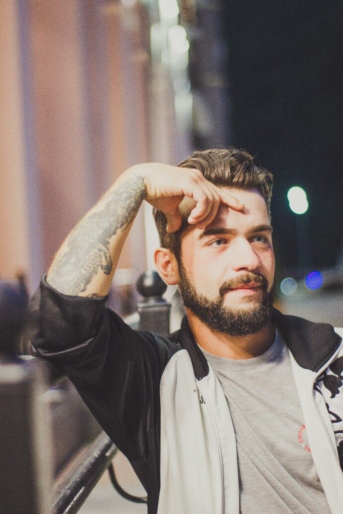  22768130  BruceMove, 34 ,    