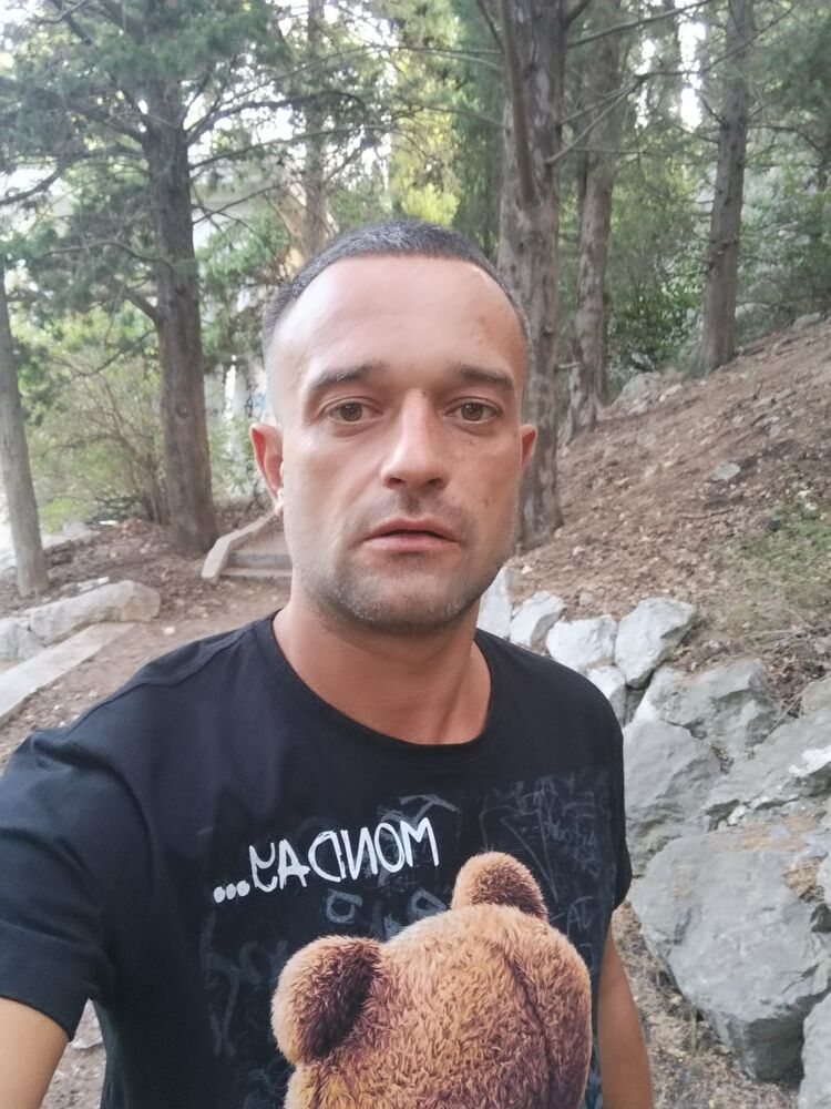  37451660  , 35 ,    