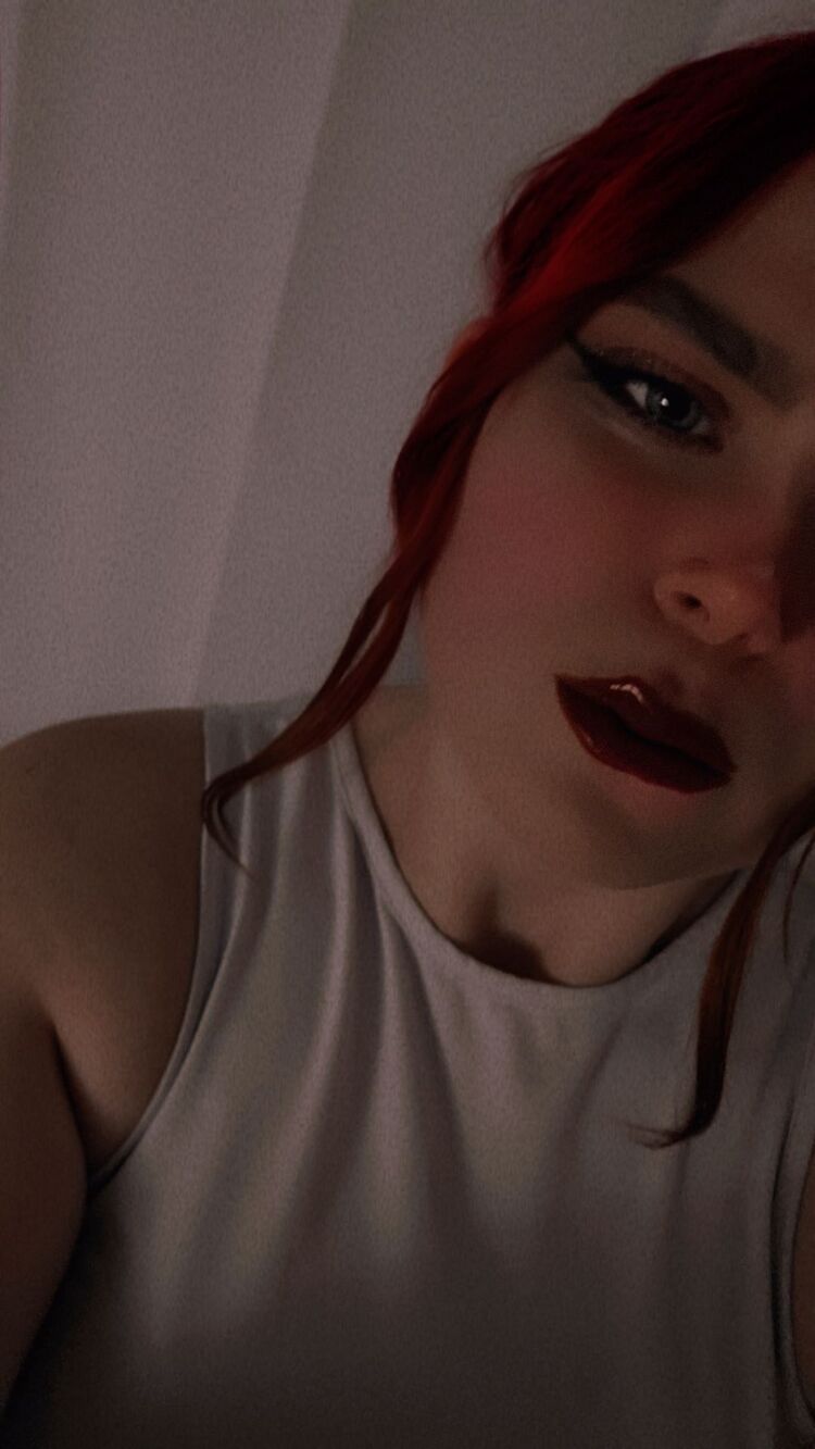 ���� 49156800 ������� Katia, 22 ����, ���� ���������� � Molln