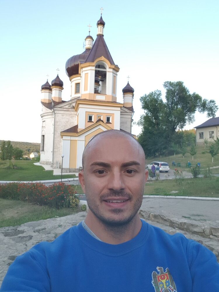  ,   Mihai, 35 ,   ,   , c 