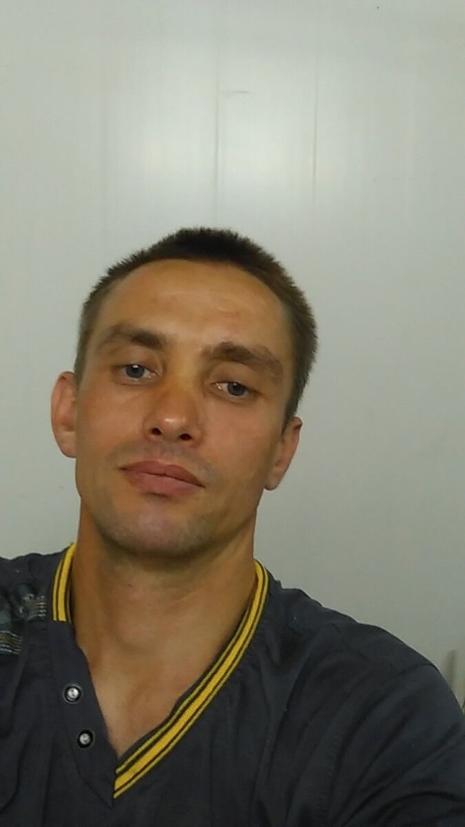  ,   Anatolii, 41 ,   ,   , c 