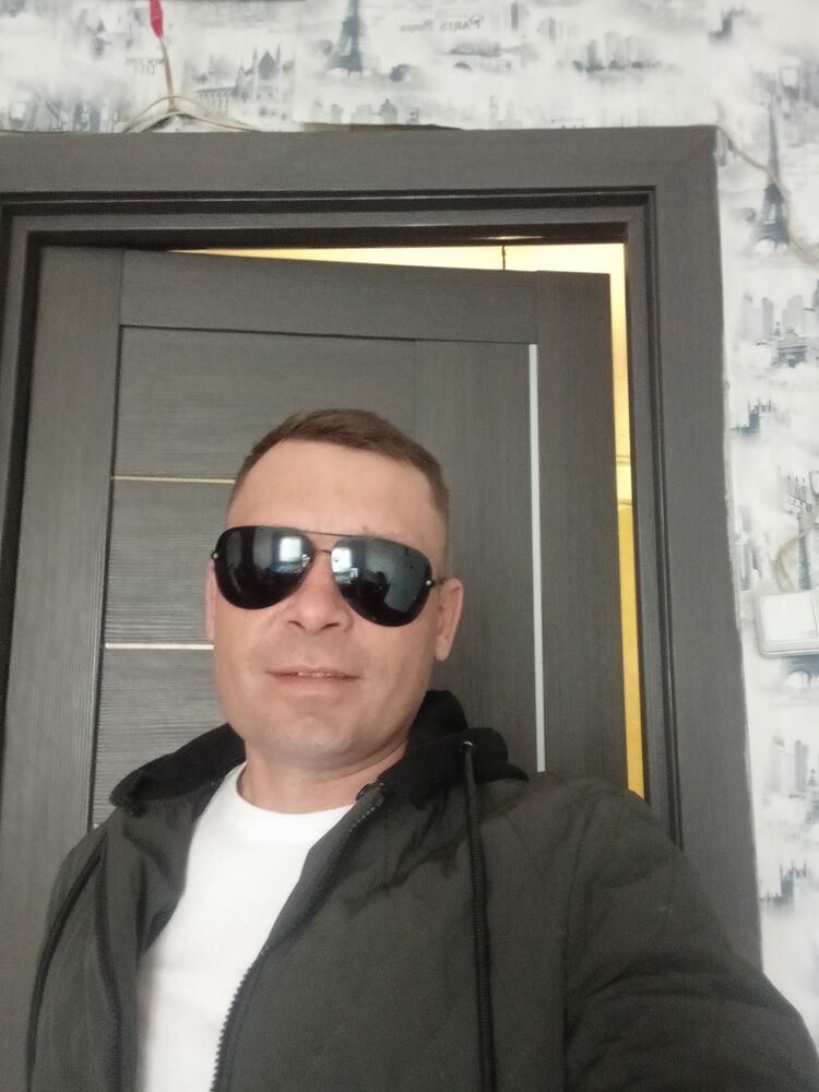  ,   Ivan, 38 ,   ,   , 
