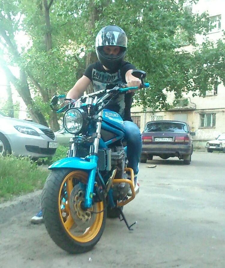  45382100  Alecsandru, 39 ,    