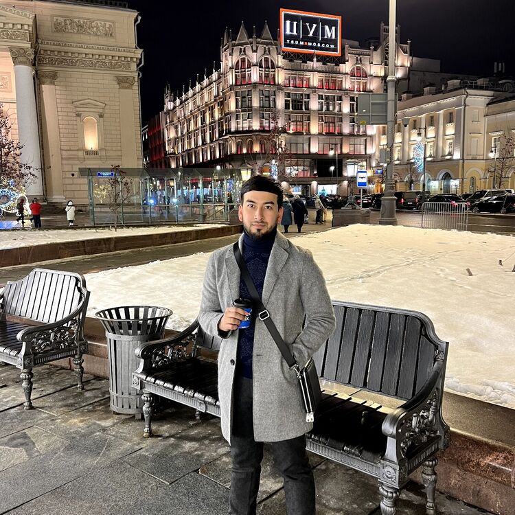  ,   Zeyn, 30 ,   ,   