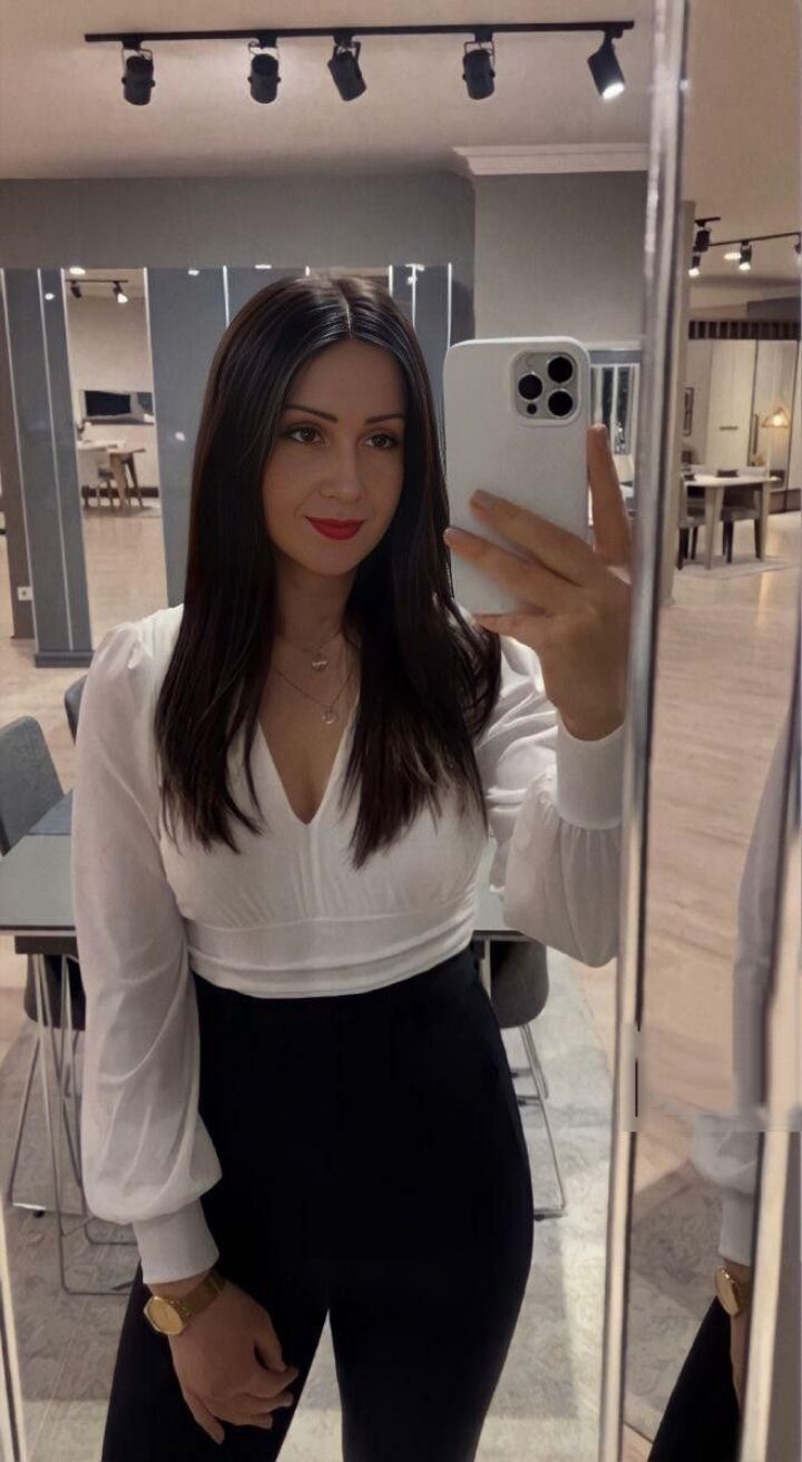  -,   Inessa, 46 ,   ,   