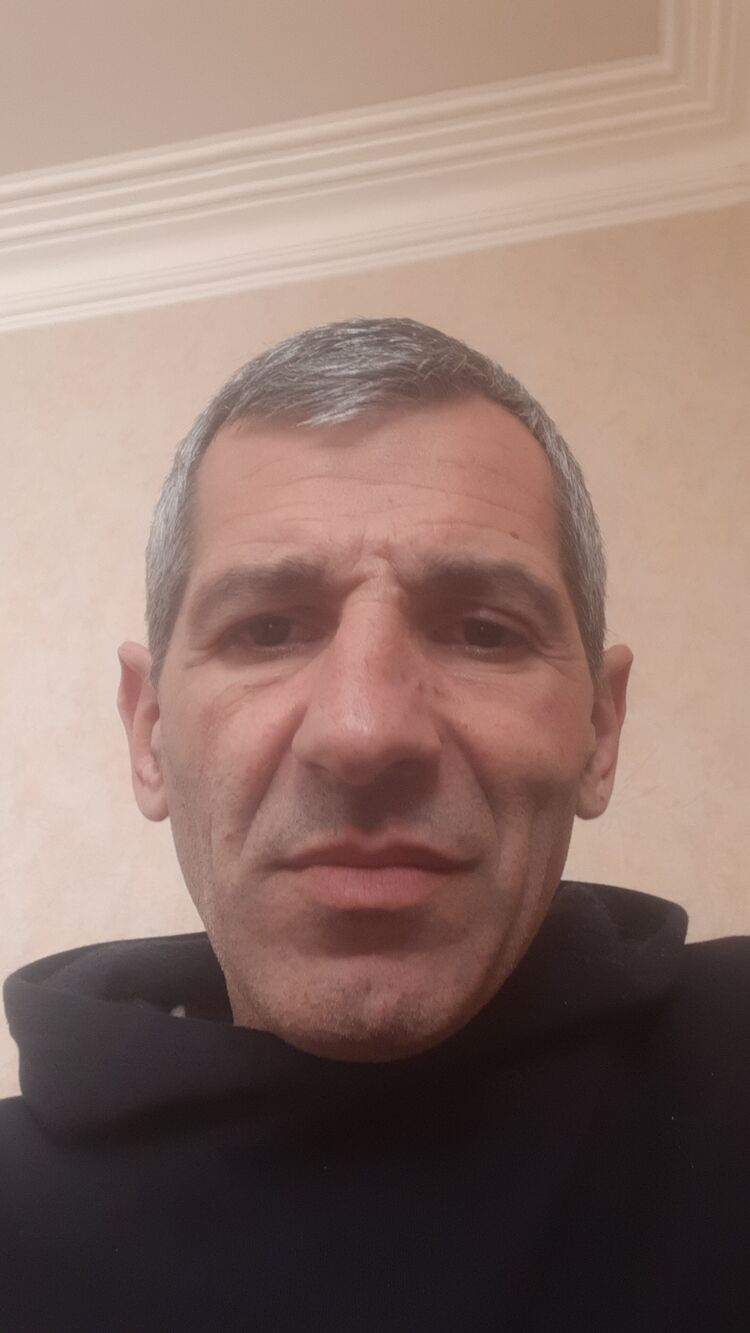  42175670  , 47 ,    