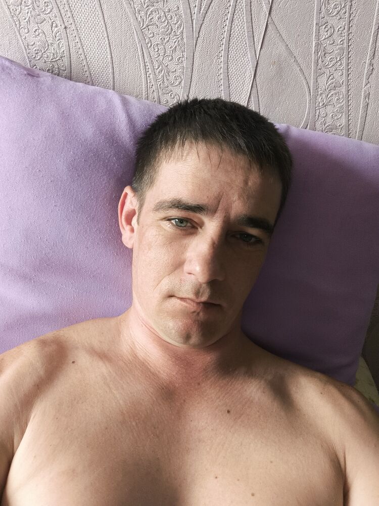  -,   Sergey, 39 ,   c 