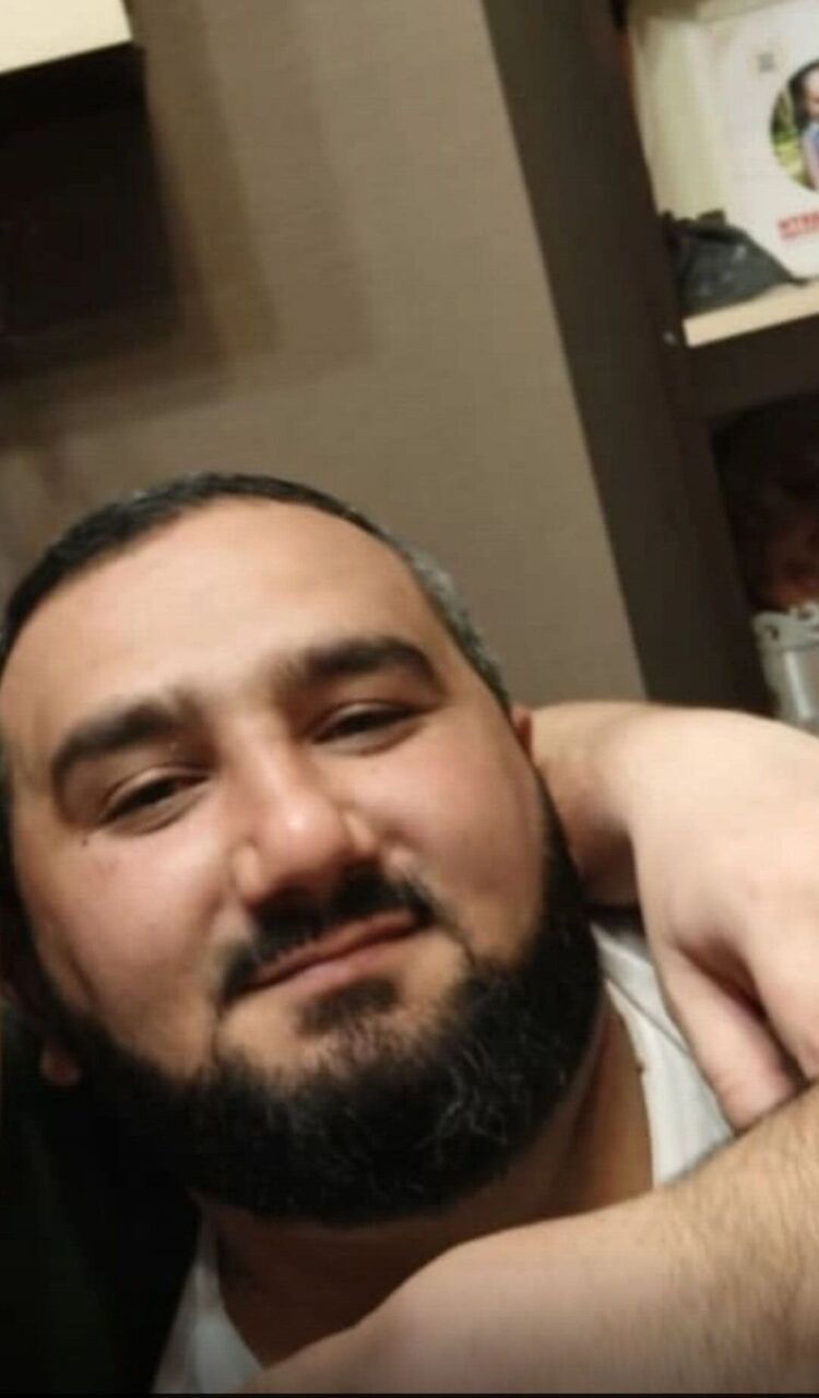  54332890  Figo, 40 ,    