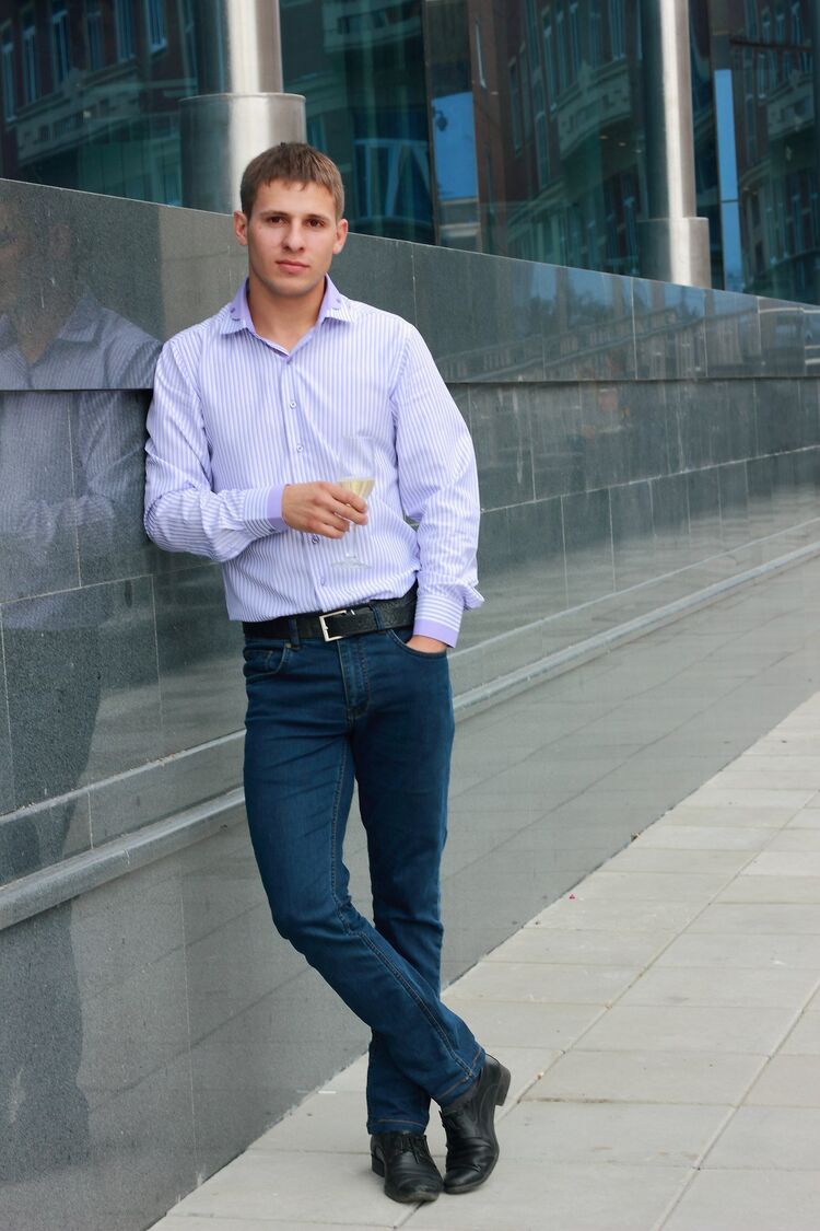  23743070  Oleg, 36 ,    