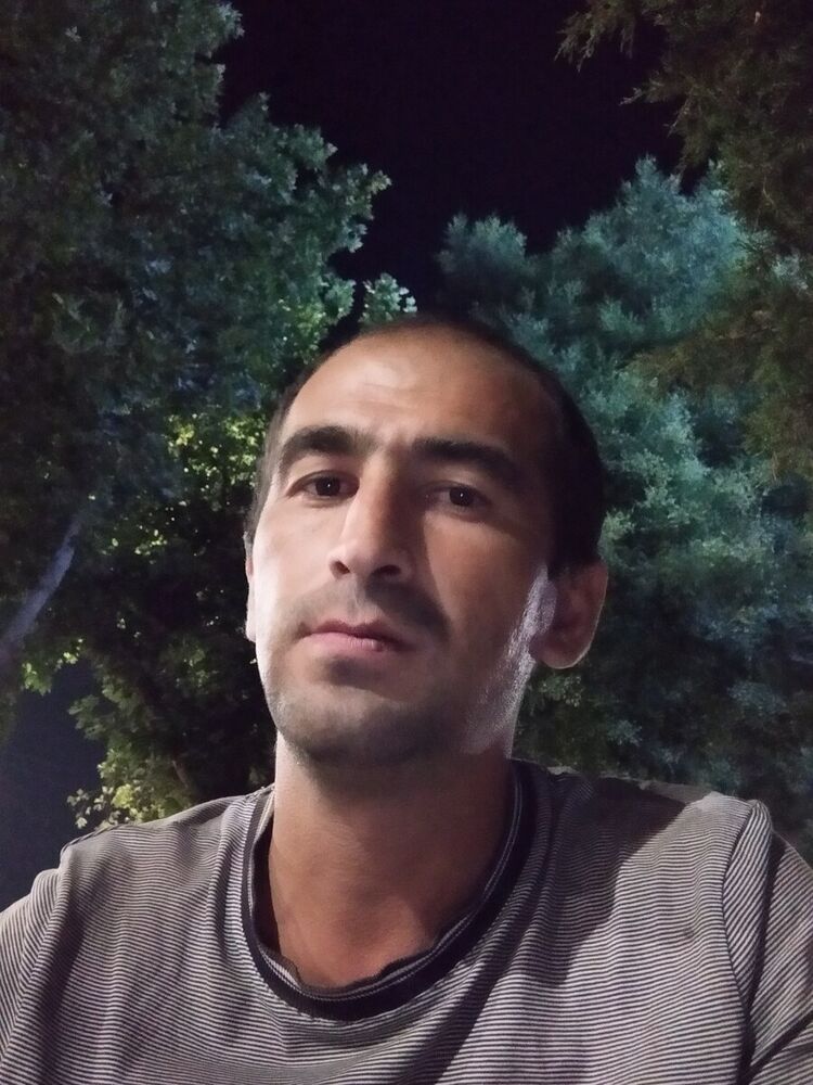  ,   Aziz, 42 ,   ,   , c 
