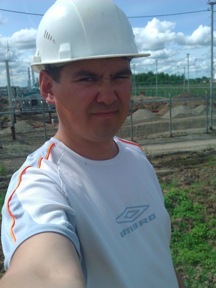  53304550  Slava, 44 ,    