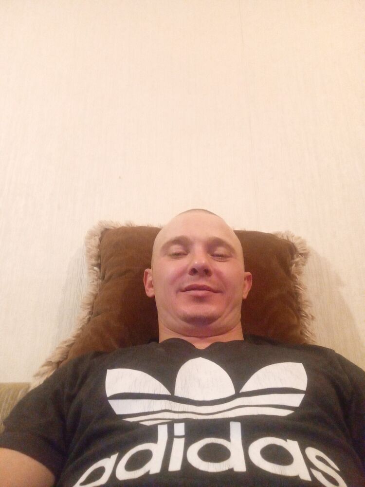  47963710  Andrey, 36 ,    