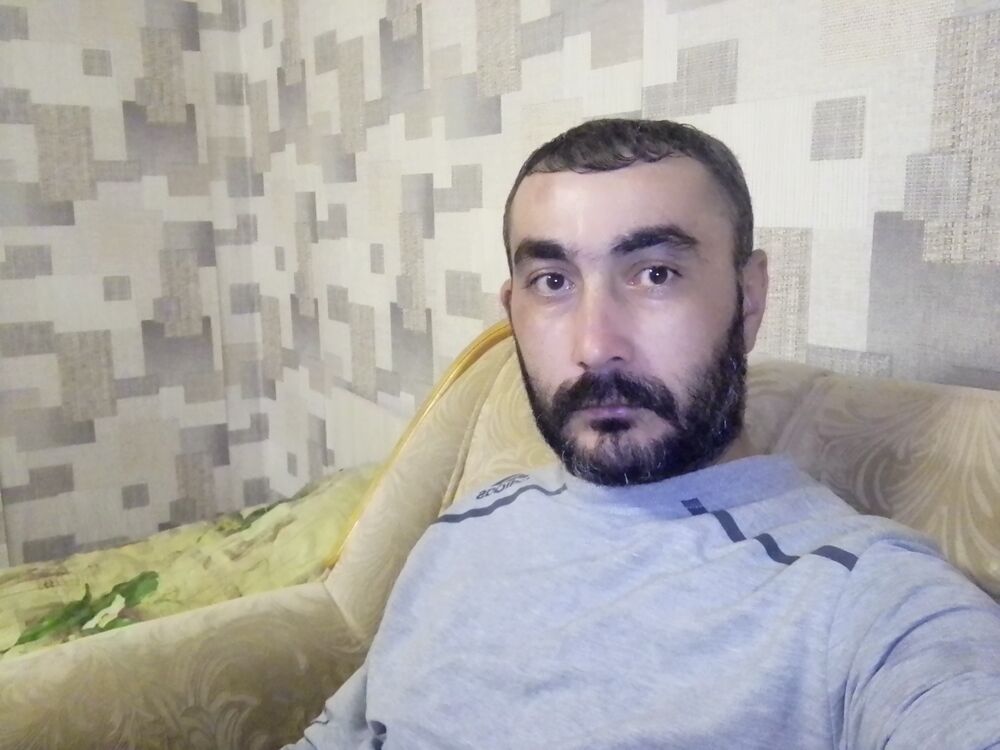  ,   Abdulla, 37 ,   ,   , c , 