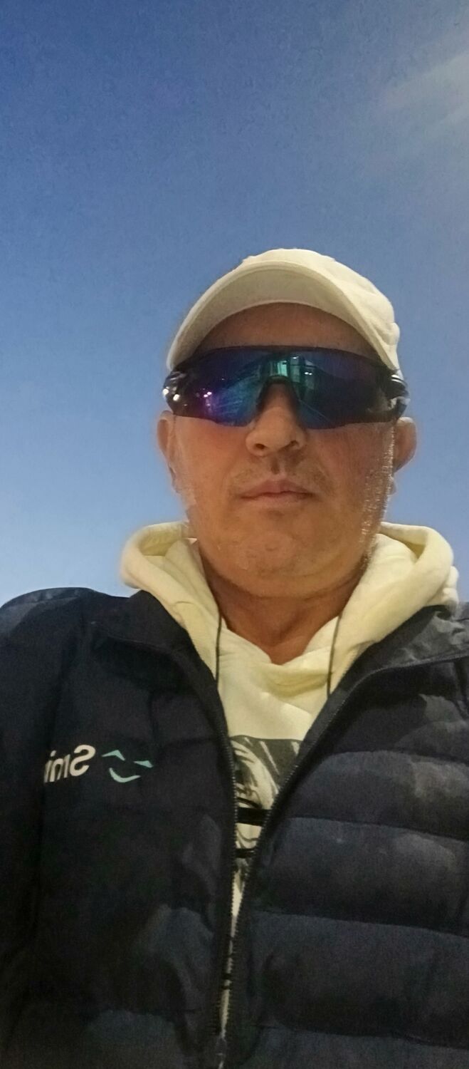  --,   , 49 ,   c 