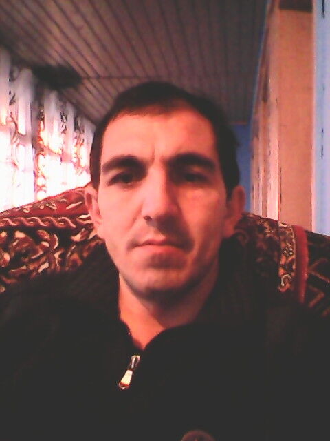  5781590  Salam, 45 ,    