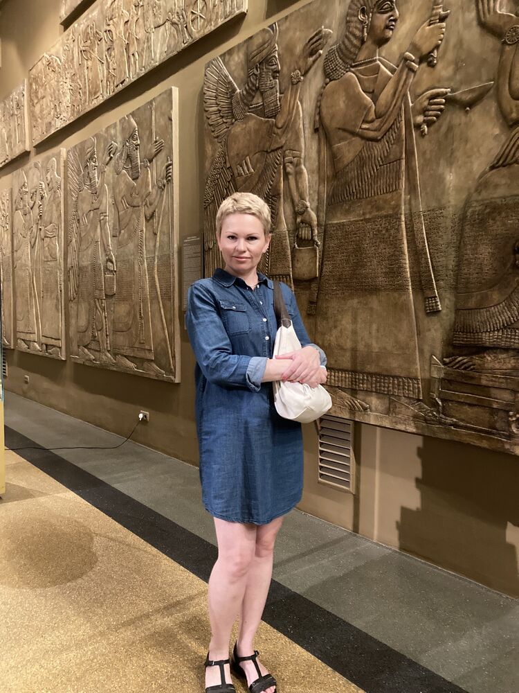  ,   Dana, 45 ,   ,   