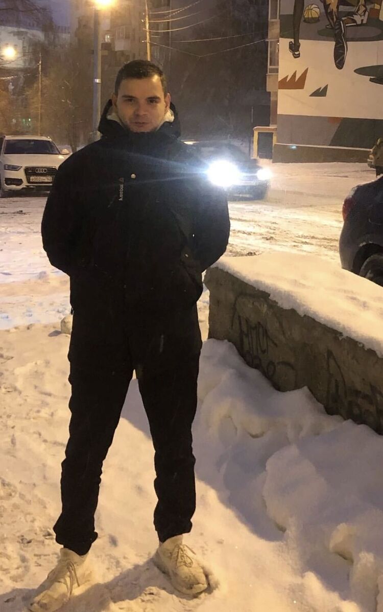  46073130  , 25 ,    