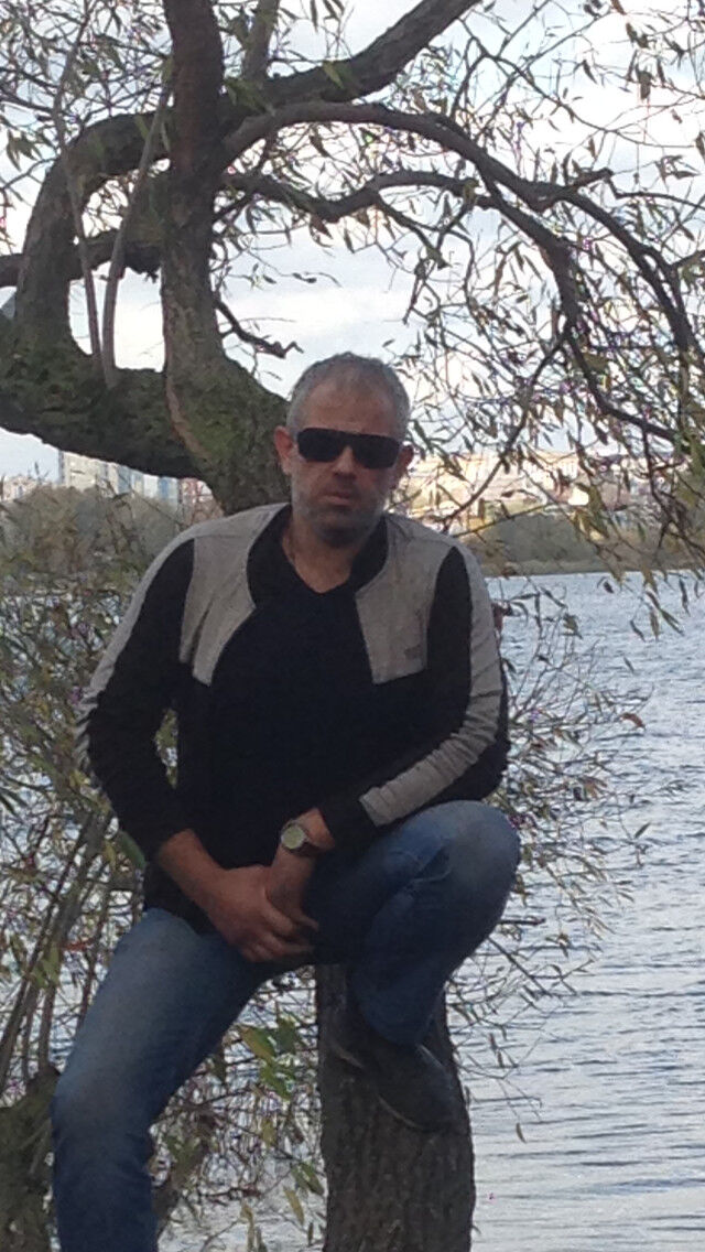  ,   Maks, 42 ,   ,   , c , 
