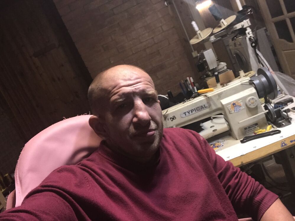  46623210  , 42 ,    