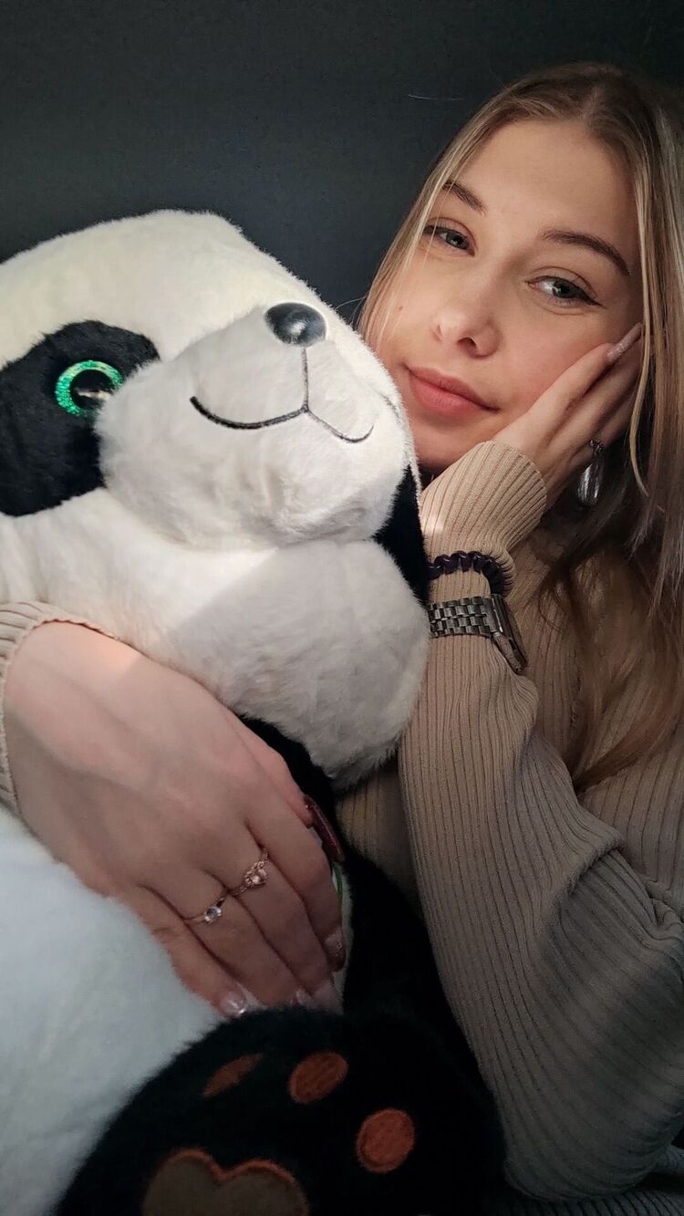  --,   Viktoria, 21 ,   , 