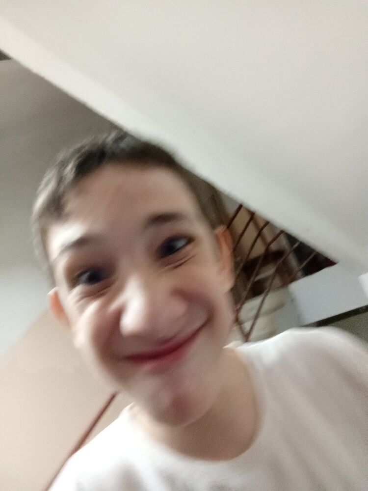  52913740  , 25 ,    