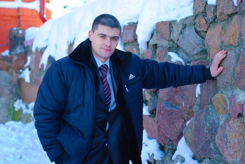  ,   Andrey, 34 ,   