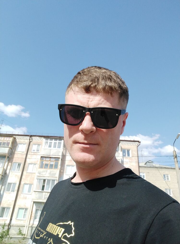  ,   Andrei, 39 ,   ,   , c 