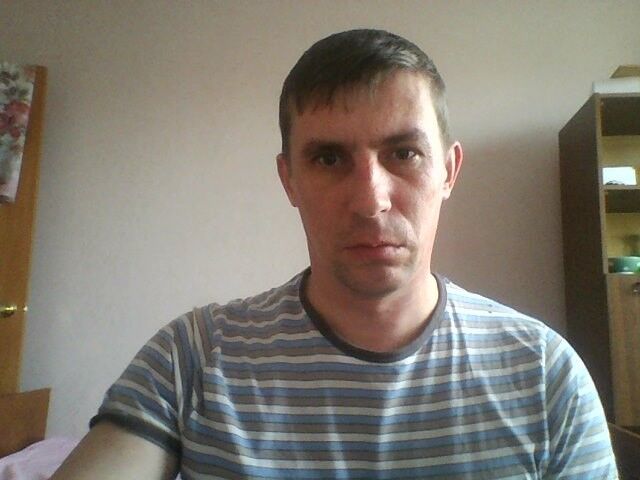  7300760  , 49 ,    