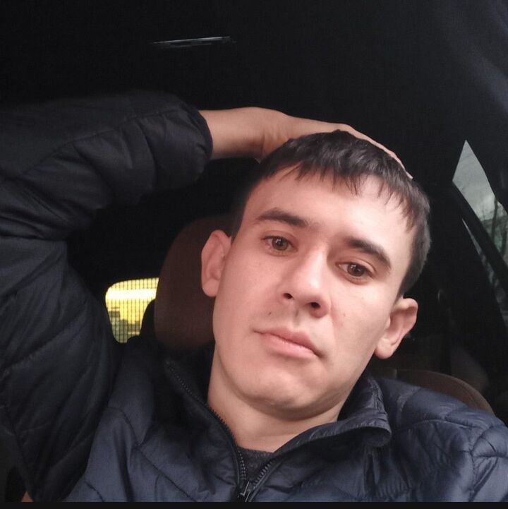  43052980  , 32 ,    