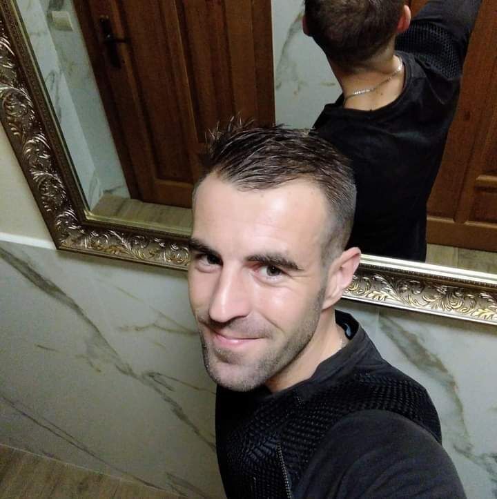  25067820  Vanya, 32 ,    Dejvice