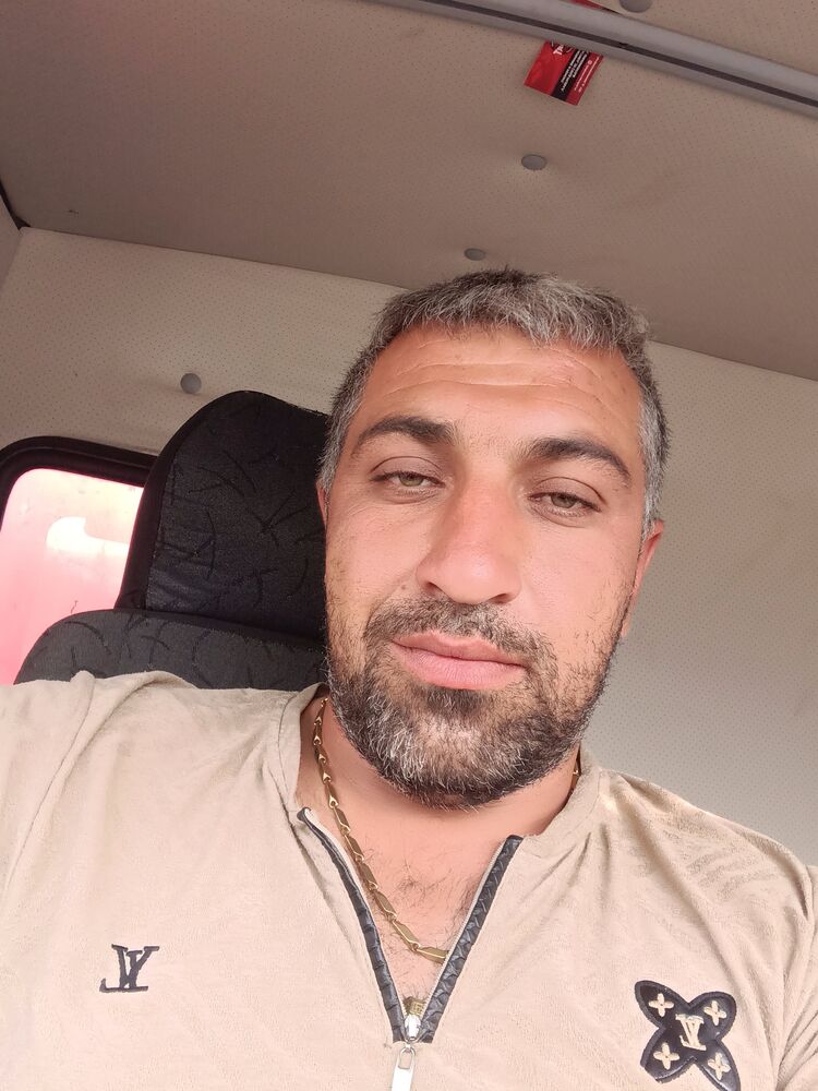  28681060  , 35 ,    