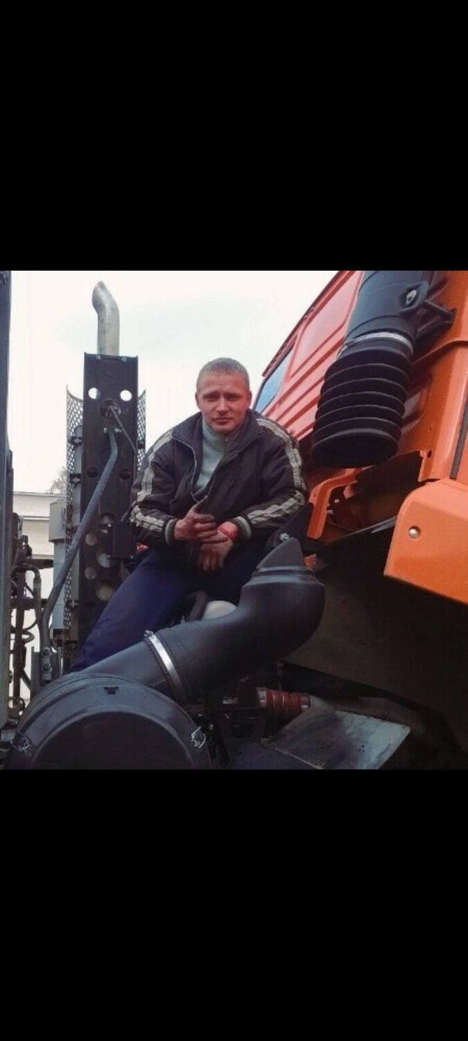  44223980  , 32 ,    