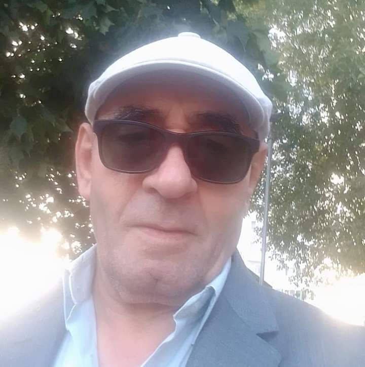  39637170  Mehmet, 59 ,    Half Way Tree