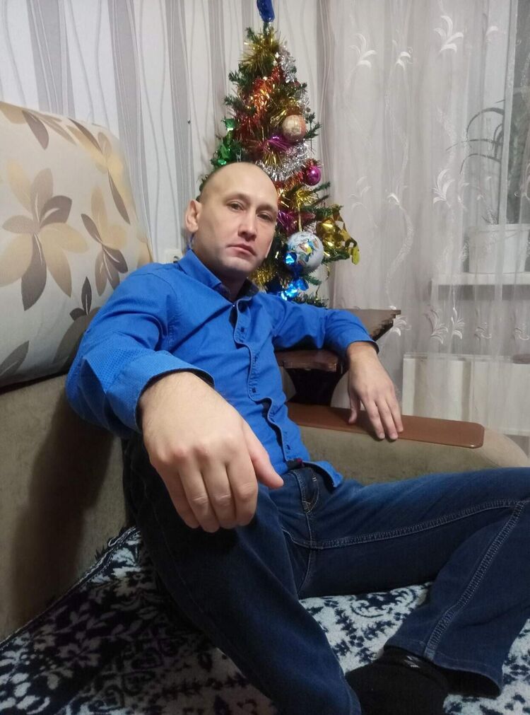  27630790  , 40 ,    