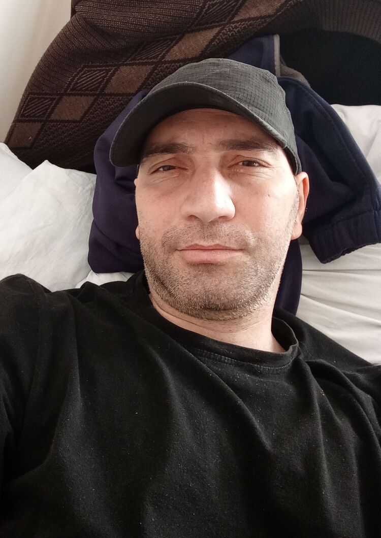  42453180  , 39 ,    