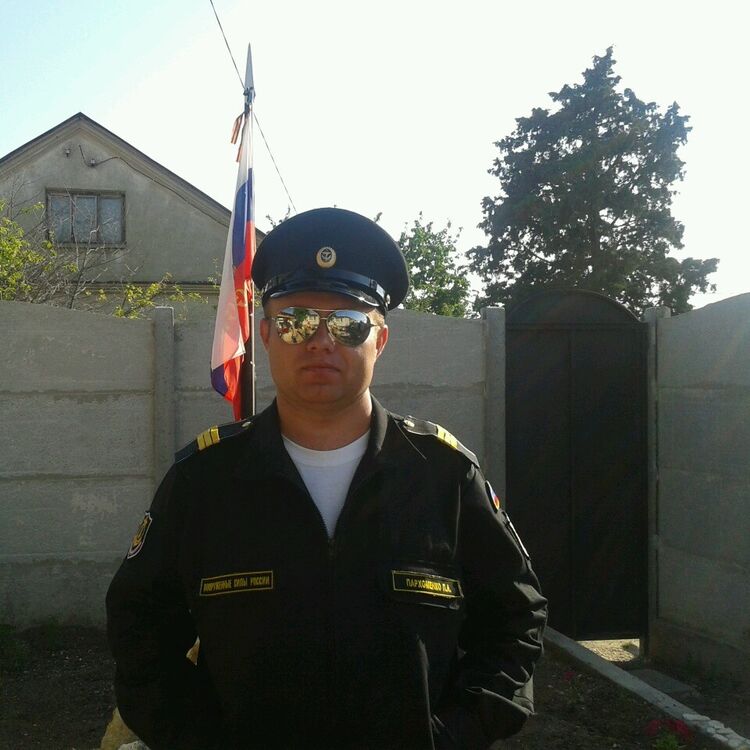  6730130  Pavel, 39 ,    