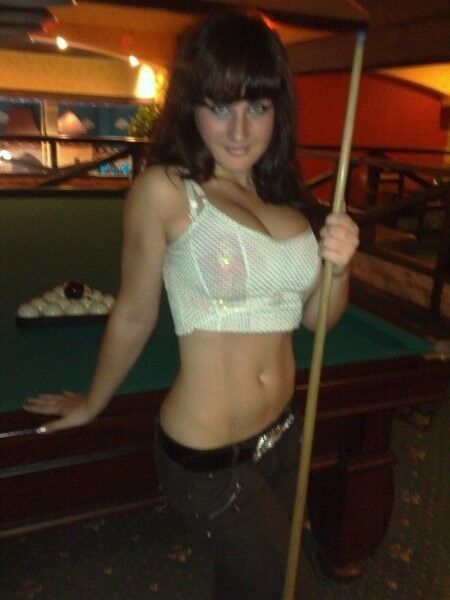 Пьяная девка сошла с ума - YouTube