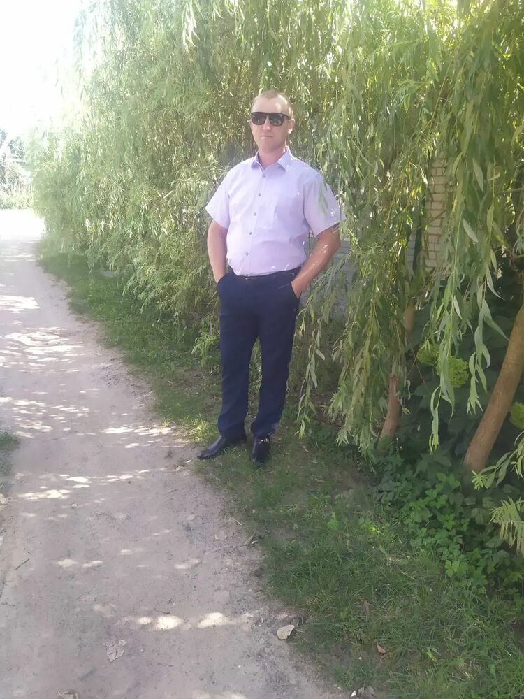 46466700  Slav, 35 ,    